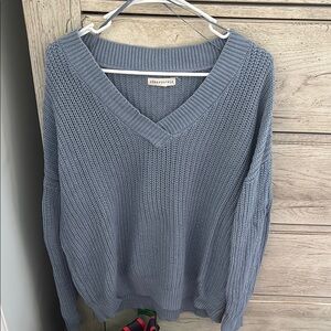 Aeropostale Women's Blue V-neck Sweater